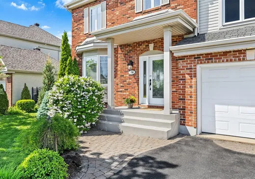 House for sale - 134 Av. Charlemagne, Candiac, J5R 6P7