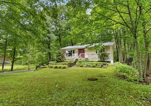 Maison à vendre - 252 Ch. de la Rivière-du-Nord, Saint-Colomban, J5K 2E4
