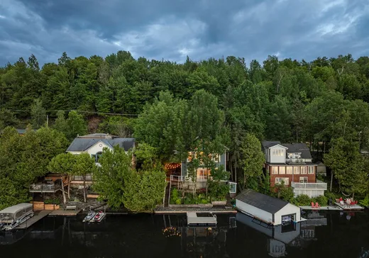 Maison à vendre - 557 Rue Main, Magog, J0B 1C0
