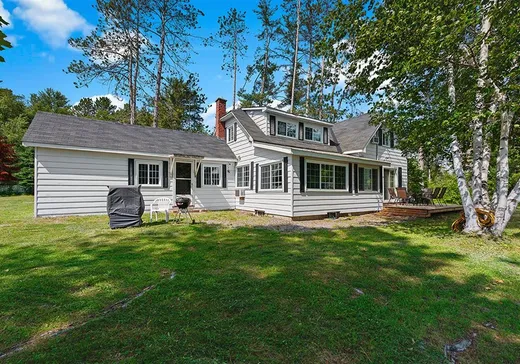 House for sale - 430 Route 303, Otter Lake, J0X 2P0