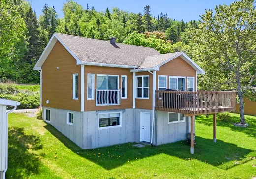 House for sale - 1102 Rue de la Plage, Rimouski, G5L 8Y9