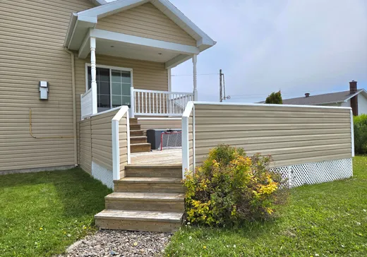 House for sale - 16 Rue de la Côte, Matane, G0J 3E0