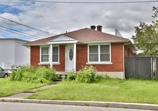 House for sale - 256 Rue St-Isidore, Saint-Pie, J0H 1W0