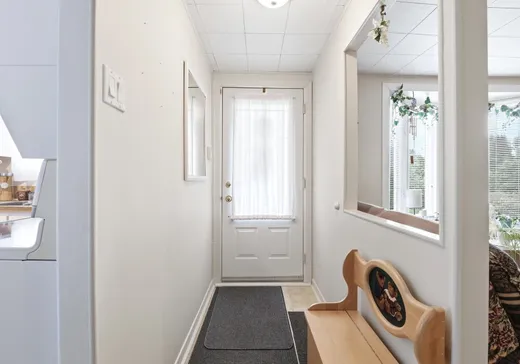 House for sale - 200 Rue des Écureuils, Saint-Calixte, J0K 1Z0