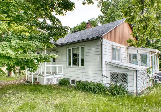 House for sale - 160 Rue Swanson, Waterville, J0B 3H0