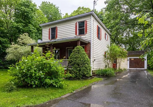 House for sale - 33 Rue Elm, Ulverton, J0B 1E0