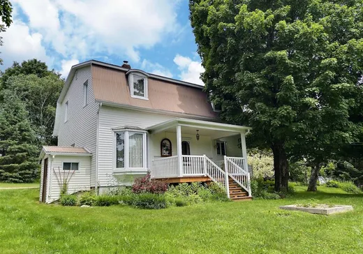 Maison à étages à vendre - 4183 Route Domaine-du-Lac, St-Ferdinand, G0N1N0