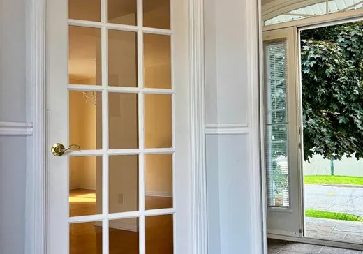 Maison à vendre - 8710 Rue Odessa, Brossard, J4Y 3E8