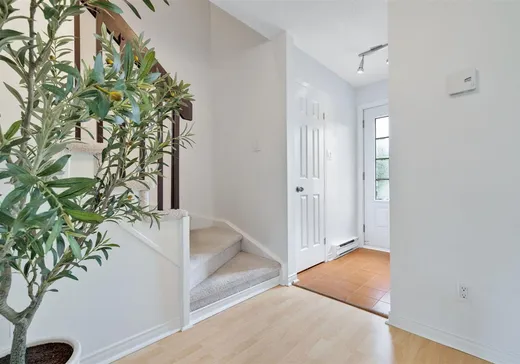 Maison à vendre - 27 Rue de Pincourt, Gatineau, J8T 7Y9
