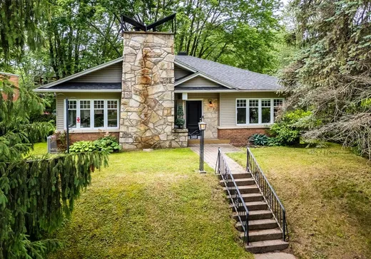 Maison à vendre - 140 Rue Cazeneuve, L'Assomption, J5W 2Y4
