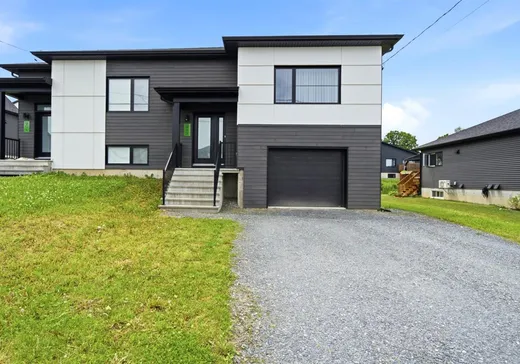 Bungalow for sale - 912 Rue Ells, Sherbrooke, J1R0N3