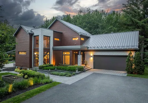 Maison à étages à vendre - 1695 Rue Sarah, St-Joachim-De-Courval, J1Z2K7