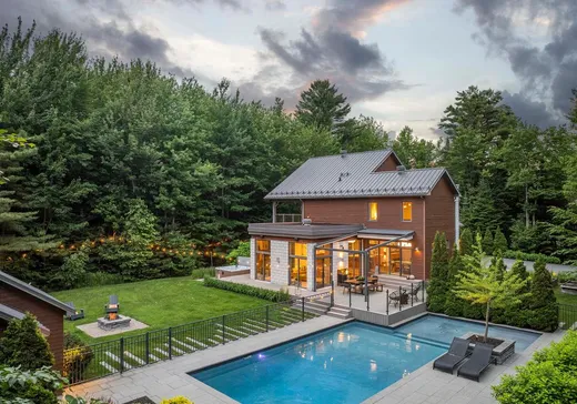 Maison à vendre - 1695 Rue Sarah, St-Joachim-De-Courval, J1Z 2K7