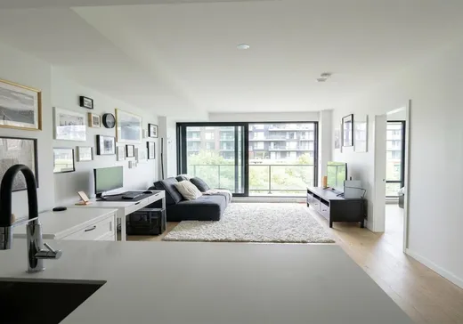 Condo à vendre - 1616 Rue des Bassins, App. 205, Montréal (Centreville), H3J 0C3