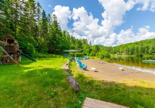 Maison à vendre - 6875 Rue des Conifères, Val Morin, J0T 2R0