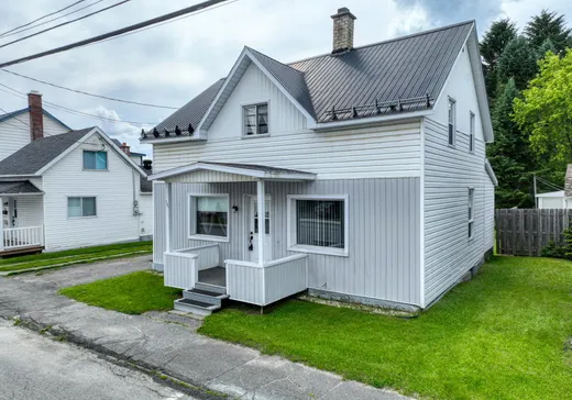 Bungalow à vendre - 191 Rue St-Joseph E., Thetford Mines, G0N1E0