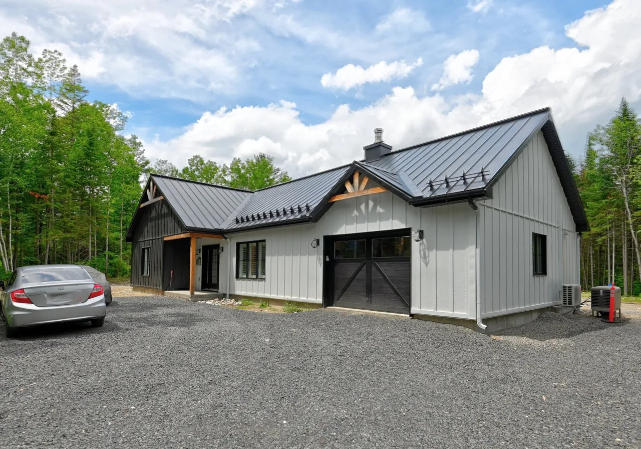 145 Ch. de la Petite-Vallée — photo 2