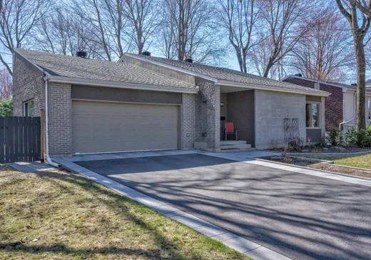 Maison à vendre - 208 Rue du Petit-Bourg, Repentigny, J6A 7C1