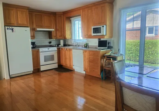 Maison à vendre - 210 Rue Perreault, Victoriaville, G6P 5E9