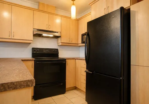 Condo à vendre - 131 Rue Nelson, App. 13, Cowansville, J2K 3T1
