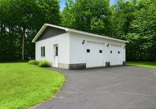 Maison à vendre - 120 Rue Delage, St-Cyrille-De-Wendover, J1Z 1N7