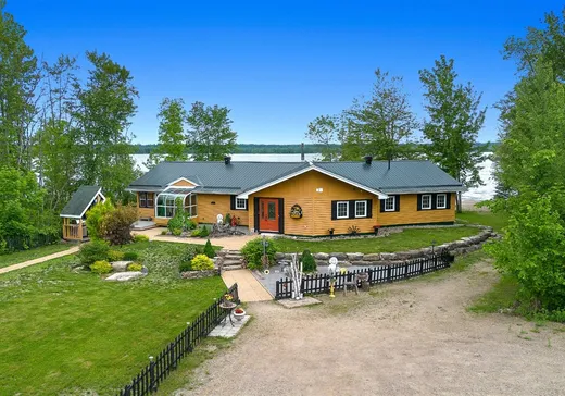 Bungalow for sale - 28 Ch. Duchêne, Chapeau, J0X1M0