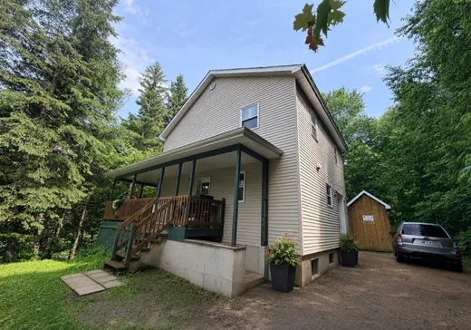 Two or more stories for sale - 1996 Ch. Brousseau, Mont-Tremblant, J0T1H0