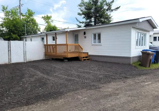 Loft à vendre - 19 Rue du Grand-Prix, Terrebonne, J6X 4C5
