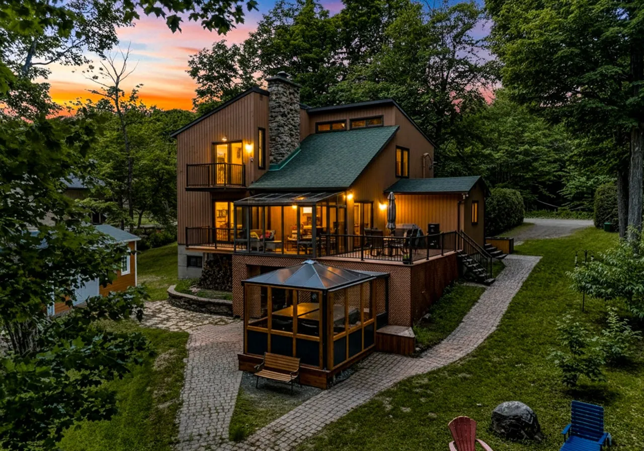 79 Ch. du Lac-Hughes O. — photo 1