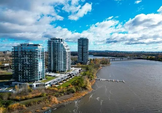 Condo à vendre - 255 Rue Étienne-Lavoie 1705, Laval (Sainte-Dorothee), H7X0E5