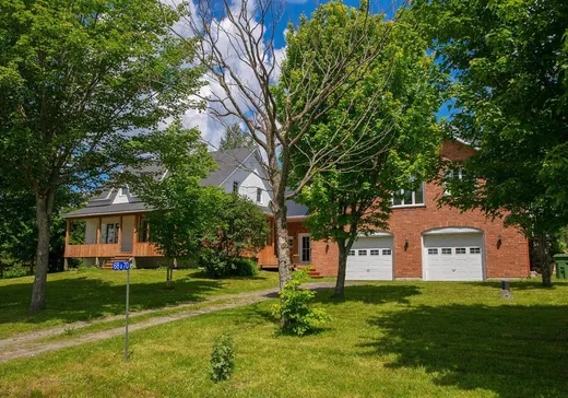 Two or more stories for sale - 68-70 8e Rang O., Notre-Dame-Des-Boies, J0B2E0