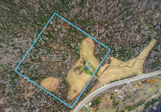Maison à vendre - 158 Route 105, Maniwaki, J9E 3A9