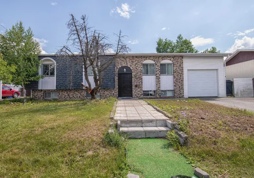 Maison à étages à vendre - 1755 Boul. Forest, Val-d'Or, J9P5G8