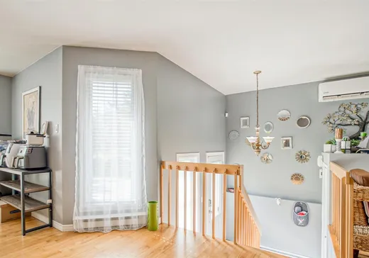House for sale - 261 Rue des Cerfs, Farnham, J2N 3C6