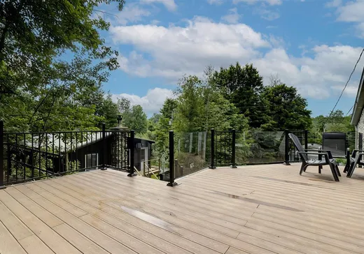 Maison à vendre - 490 Rue de la Montagne, Saint-Calixte, J0K 1Z0