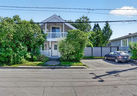 Maison à étages à vendre - 4 Rue St-Christophe, Saint-Jérôme, J7Y3N6