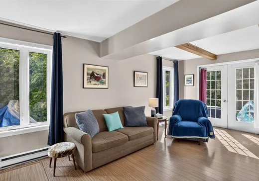 Maison à vendre - 4 Rue St-Christophe, Saint-Jérôme, J7Y 3N6