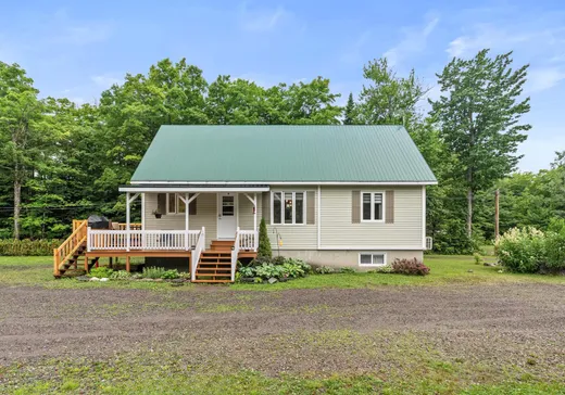 Bungalow à vendre - 505 Route Trans-Comté, Petite-Riviere-St-François, G5V3R9