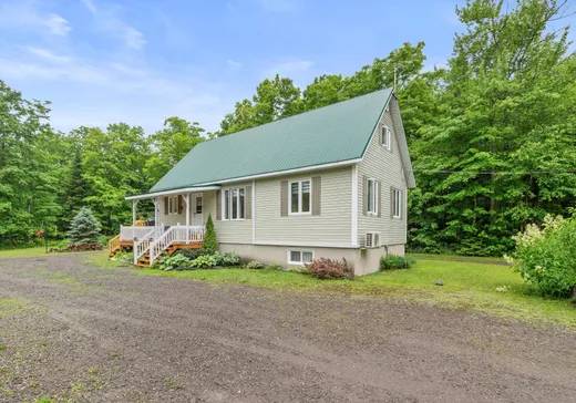 House for sale - 505 Route Trans-Comté, Petite-Riviere-St-Francois, G5V 3R9