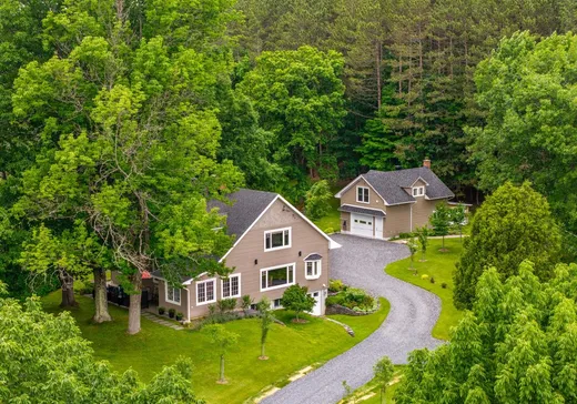 Maison à étages à vendre - 325 Ch. Moulton Hill, Sherbrooke, J1M0A8