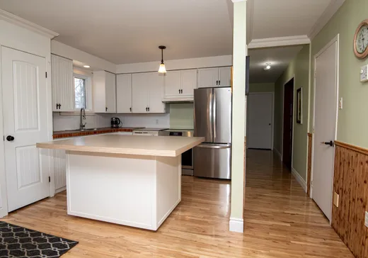 Maison à vendre - 1351 Boul. Jutras O., Victoriaville, G6P 7K9