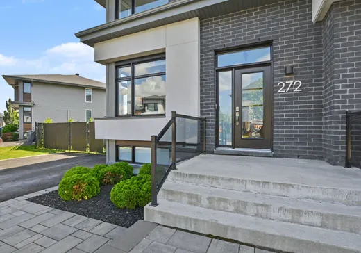 House for sale - 272 Rue Annie, Sainte-Marthe-sur-le-Lac, J0N 1P0