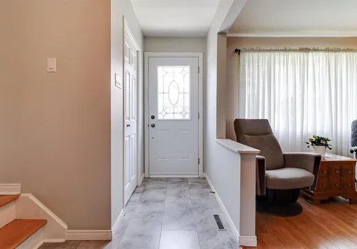 Maison à vendre - 1719 Av. Hector-Charland, Laval (Laval-des-Rapides), H7S 1Y5