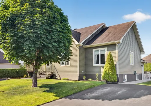Maison à vendre - 2200-2202 Rue du Faubourg, Drummondville, J2B 0K7