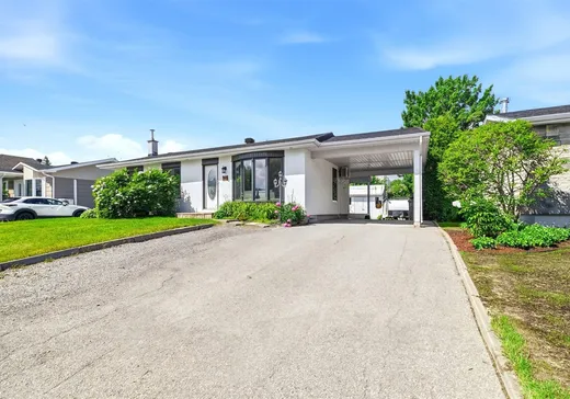 House for sale - 112 Rue du Ruisseau, Chicoutimi, G7G 1G1