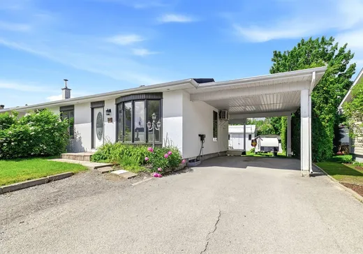 House for sale - 112 Rue du Ruisseau, Chicoutimi, G7G 1G1