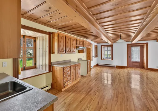 Maison à vendre - 741 Rue Principale, Ste-Genevieve-De-Batiscan, G0X 3A0