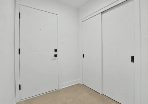 Condo for sale - 879A Boul. Arthur-Sauvé, Sainte-Marthe-sur-le-Lac, J0N 1P0