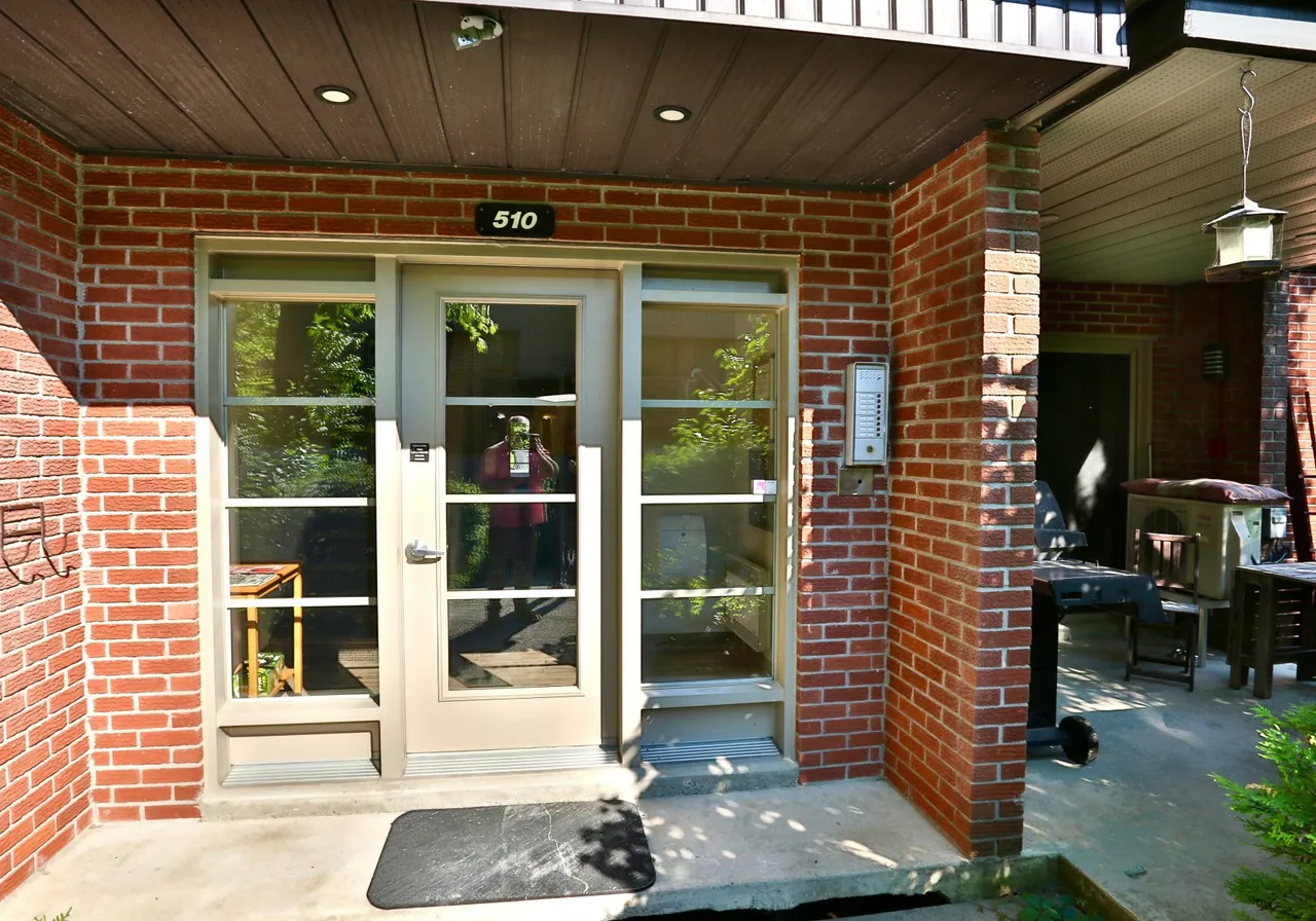 510 Place du Manoir — photo 1