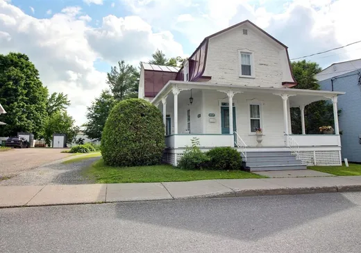 House for sale - 1757Z Av. St-Louis, Plessisville, G6L 2N2
